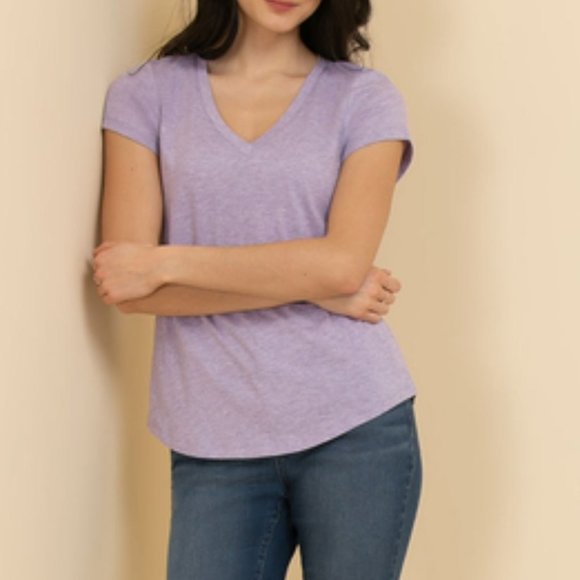 XL Ricki's Basic Purple V-Neck Tee - Picture 1 of 9